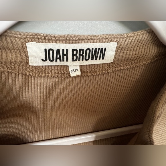 Joah Brown 🌸 Invisible Zip Long Sleeve 🌸 Size XS/S in Taupe - Picture 4 of 6
